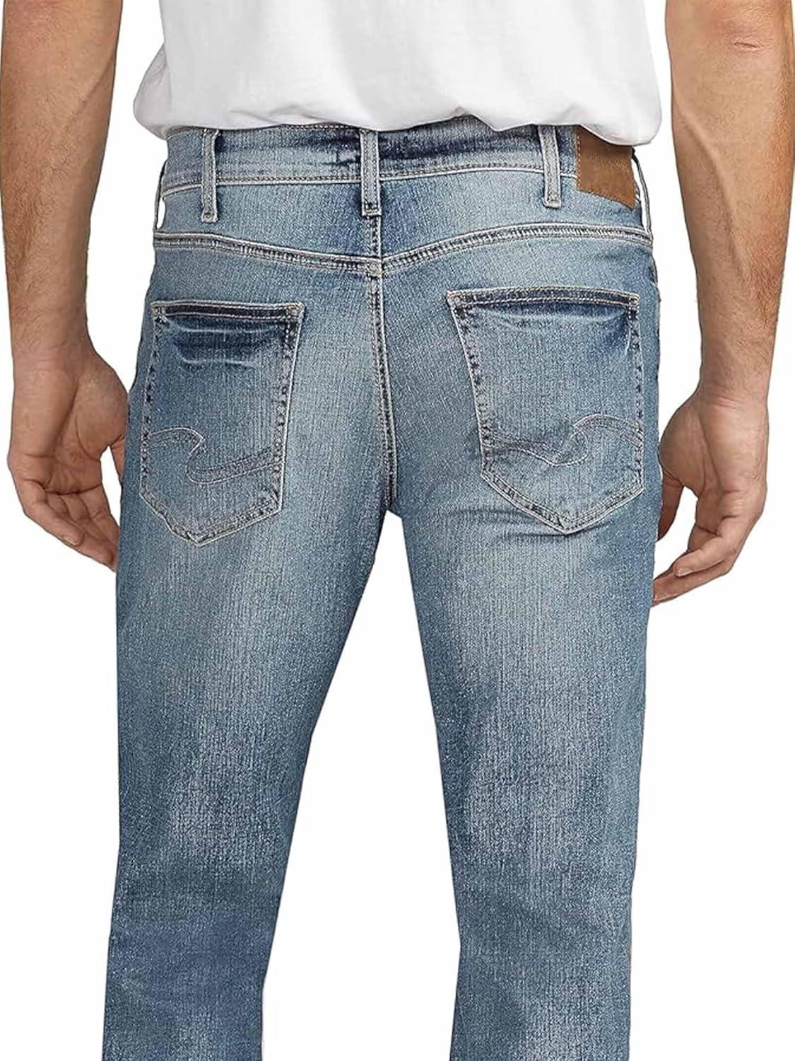 image:imageSilver Jeans Co Mens Zac Relaxed Fit Straight Leg Jean LegacyMed Wash Ekc286
