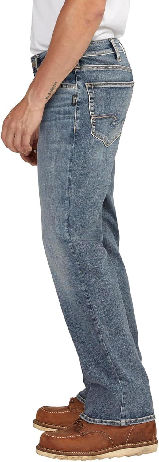 image:imageSilver Jeans Co Mens Zac Relaxed Fit Straight Leg Jean LegacyMed Wash Sdk218