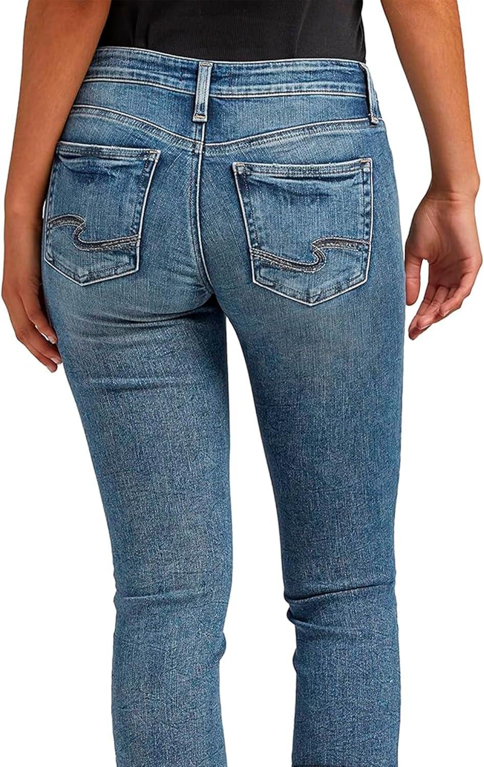 image:imageSilver Jeans Co Womens Britt Low Rise Curvy Fit Capri JeansMed Wash Epx396