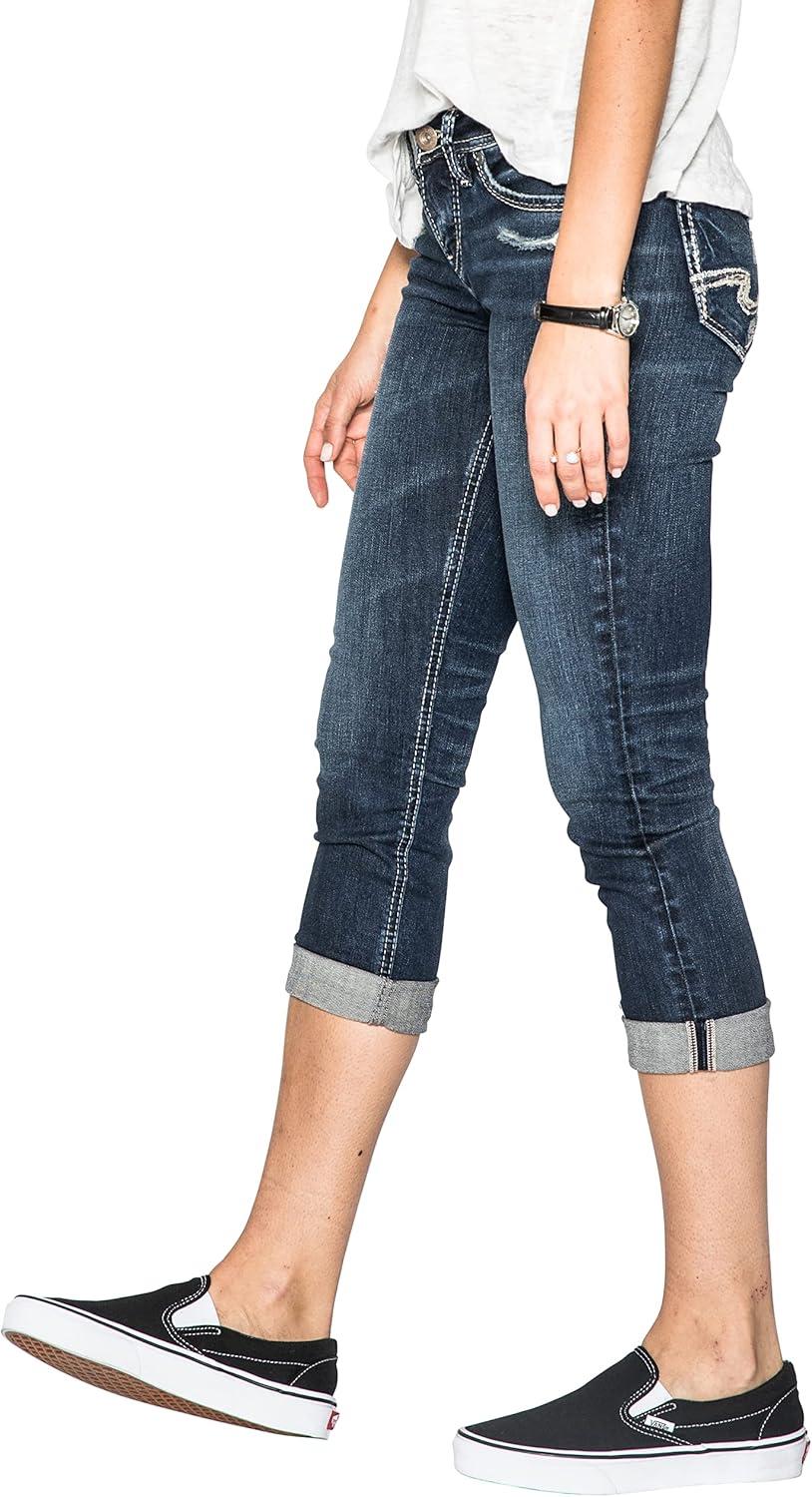 image:imageSilver Jeans Co Womens Suki Curvy Fit Mid Rise Capri JeanDark Denimotion