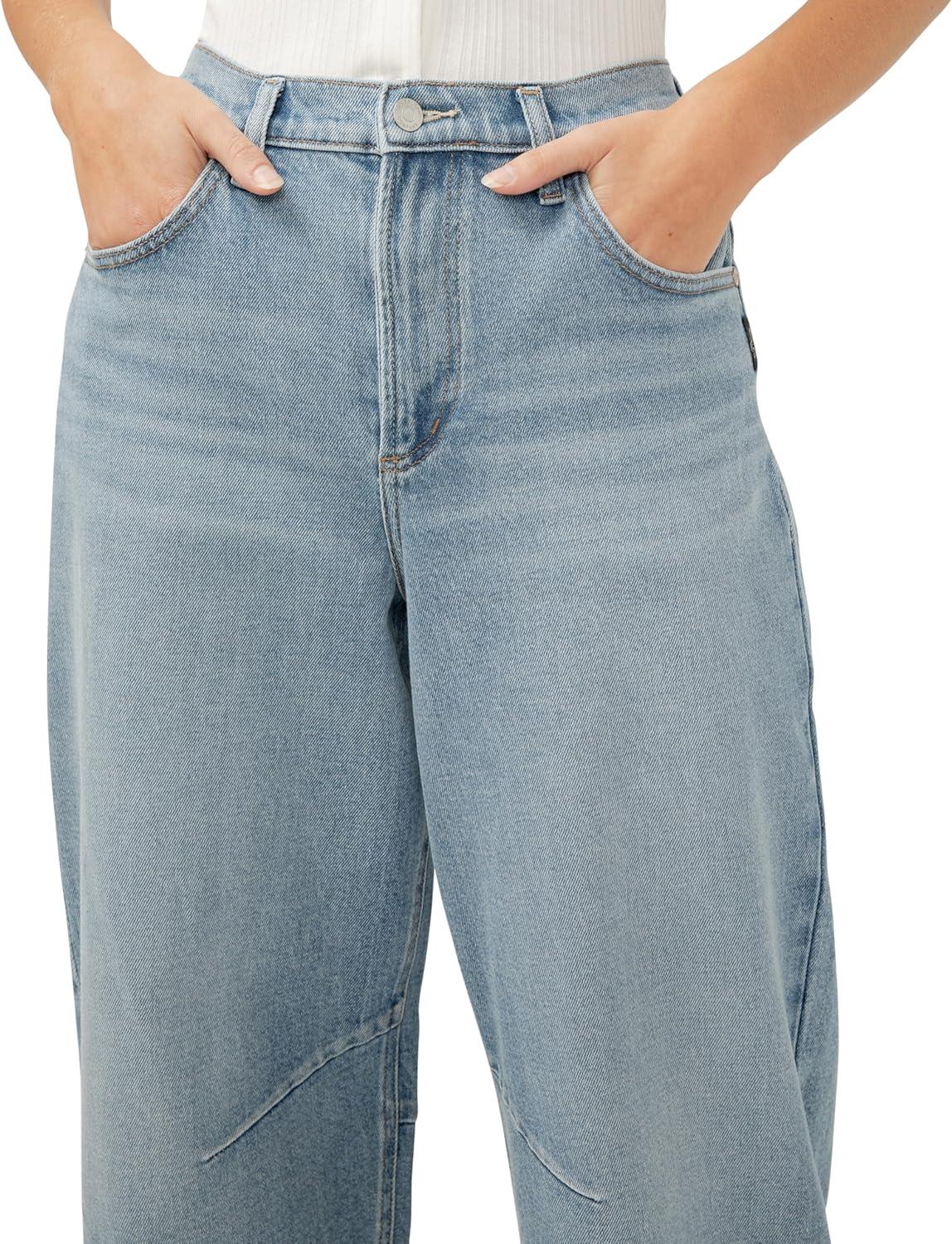 image:imageSilver Jeans Co Womens High Rise Tapered Barrel Leg JeansLight Wash