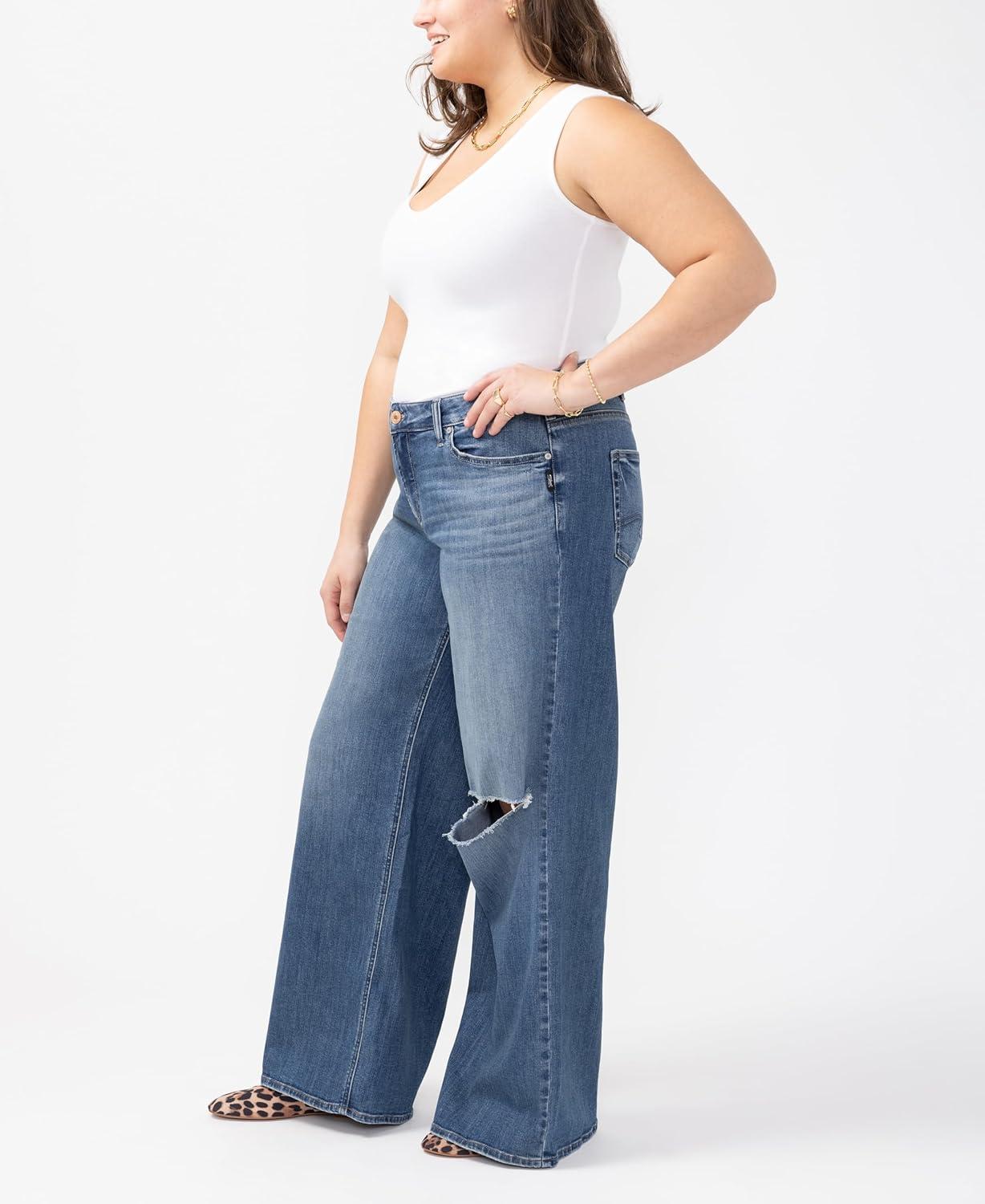 image:imageSilver Jeans Co Womens Plus Size Suki Mid Rise Curvy Fit Wide Leg JeansSynth