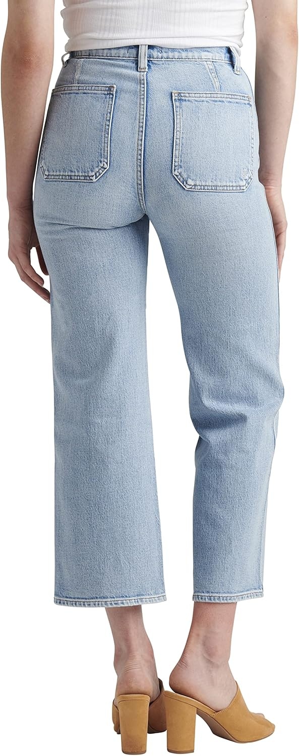 image:imageSilver Jeans Co Womens Patch Pocket High Rise Wide Leg JeansLight Wash Rcs102