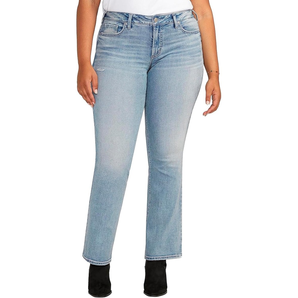 image:imageSilver Jeans Co Womens Plus Size Britt Low Rise Curvy Fit Slim Bootcut Jeans LegacyMed Wash Scv211